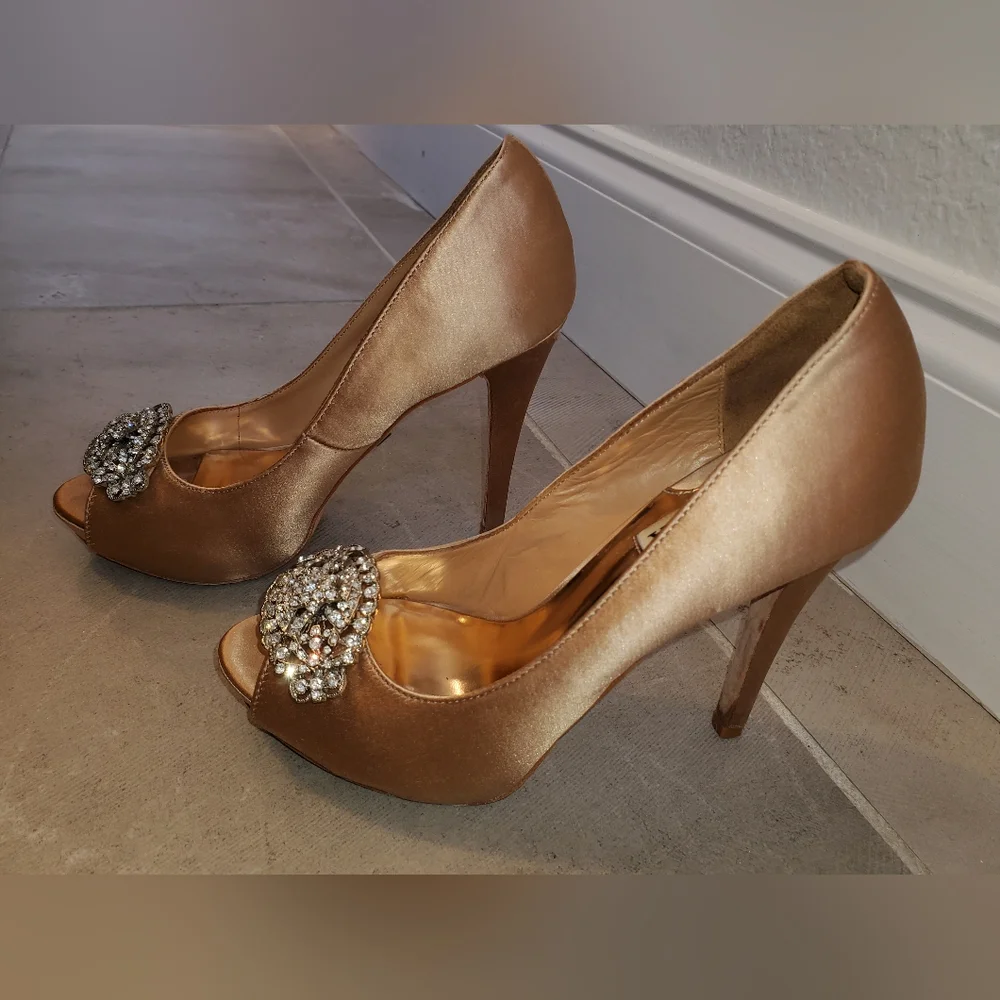 Badgley Mischka High Heels! - Picture 13 of 14